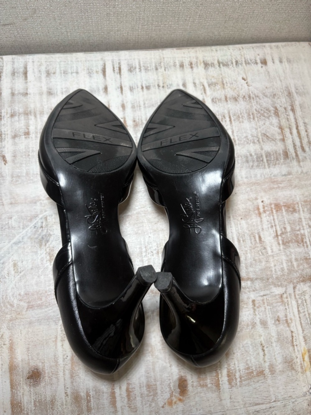 Life Stride Black Pointed D'Orsay Pumps - Picture 6 of 7